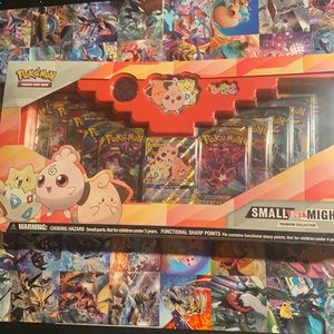 2020 Pokémon Small but Mighty Box